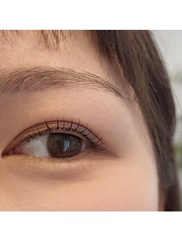 ハッチ(hacchi)/ブラックティントで存在感UP