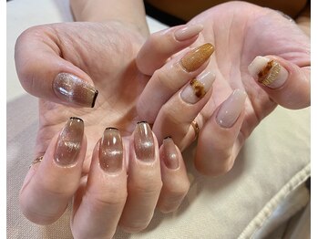 ロータス Lotus/アシンメトリーネイル