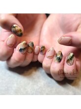 シャルムネイル(Charme N.ail)/大人なピーコックデザイン