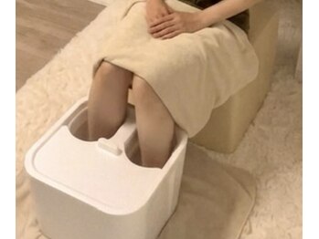 ハリワ鍼灸院(HARIWA鍼灸院)の写真/足湯×鍼灸×オイルで冷えをケアし身体の巡りを整え軽やかに。至福の癒やしを体験☆