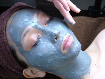 ハッピーコンフォート(Happy Ｃomfort)/山野愛子どろんこ美容