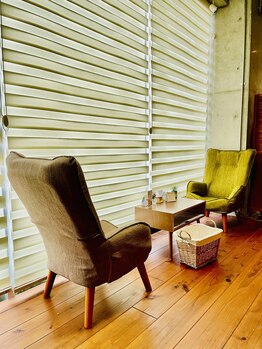 エピシア(Epicia)/小さな待合スペース2