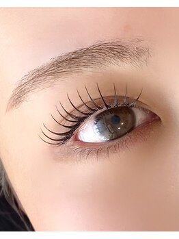 アイウィッシュ(EyeWish)の写真/“まつ毛を労わりながらずっと可愛く”が叶う新技術『mixup』マツエク×まつパのダメージレス進化系施術＊
