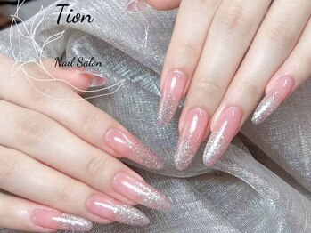 オンブレフレンチ・冬ネイル