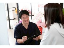 ほそかわ整体 整骨院 高槻の雰囲気（まず丁寧なカウンセリングで、不調や痛みをしっかりお伺いします）