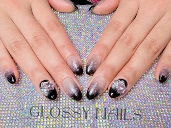 グロッシー ネイル(glossy nails)の写真/【スカルプで長さ出し＆豊富なアート】「誰ともかぶらない」個性派ネイル♪お好きなデザイン持ち込みOK！