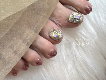 アンガット(angot.)/ビジューフットネイル