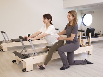 フィットプレイス 日吉店(FITPLACE)の写真/【FITPLACE内にピラティス誕生★】ジム通い放題×グループレッスンで効率よく自分史上最高のボディに♪