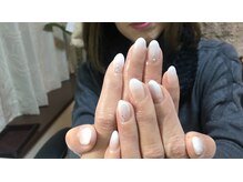 ミーレン ネイルサロン(Miren)/白グラーネイル