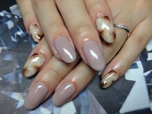 ラウト デコレーションアンドネイルサロン(Lauto Decoration&Nail Salon)/べっ甲ネイル