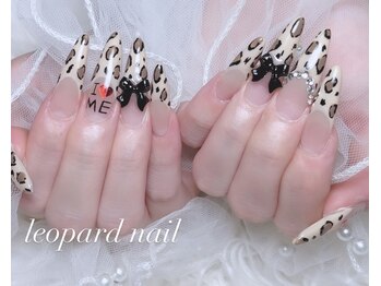 ヒョウ柄ギャルネイル