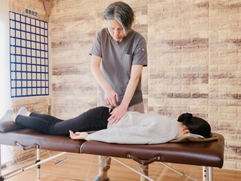 整体院リノベボディ(リノベBODY)の写真/【健康も美も姿勢から♪】不調の原因に根本からアプローチ！骨格の歪みを整えて自信が溢れる美姿勢へ◎
