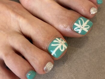 nail salon orchidの写真/夏のオシャレは足元から！フットネイルでサンダルが映える華やかな足元に♪理想のデザインを叶えます＊