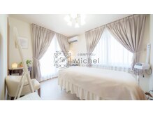 サロンミッシェル(Salon Michel)