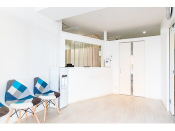 あおば整体院 植田店/まずは受付をお願いします！