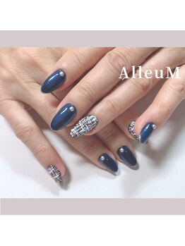 ネイビーツイード