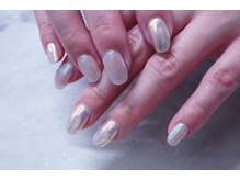 プチリリィ(Petit Lily)/トレンドのバカラネイル