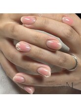 ノウェム(nove'M)/cheek 