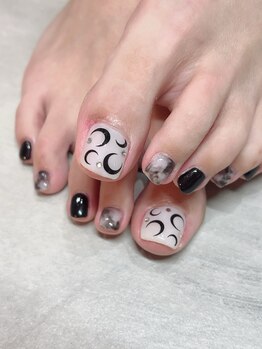 キャンディベース ドライブイン(Candybase Drive in)/モノトーンデザイン