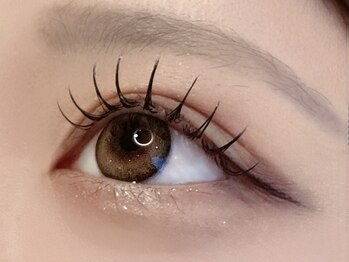 アイビーラッシュ(Eye be Lush)の写真/【フラットラッシュ導入店】自まつ毛に近い柔らか軽量素材で負担を軽減し、モチも良し！初めての方にも◎