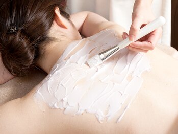 ラ ポーニュ(La Peaunue)/【背中エステ】黒ずみ＆くすみ