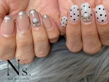 エヌエス ネイルアンドアイブロウ(Ns)/定額デザイン