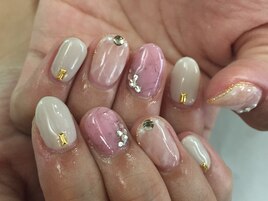 秋グレージュ大理石ネイル￥8200