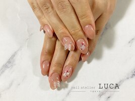 C-58 大人可愛いチョウネイル