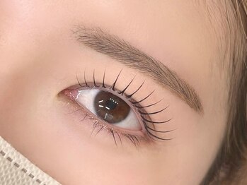 リファイン(Refine)/まつげパーマデザイン