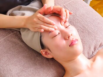 ソルア(Solua)/お顔ほぐし★