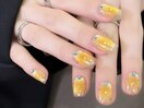 金色チックネイル