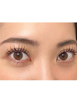 ゆったり空間で施術が受けられるサロン