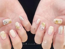 レア(Le'a)/クリスマス大人可愛ネイル