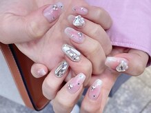 ア―ジュポシェフリル 天神西通り店(age poche Frill)/ワンホンネイル