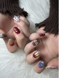 個性派ドットネイル