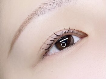 ビーモア(B.MORE)/今っぽ束感で垢抜けまつ毛