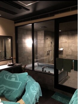エルスパ 本町店(LSPA)の写真/【8種のブレンドオイルから厳選】香りとオールハンドの施術で日々の疲れをリセット★自分へのご褒美に♪