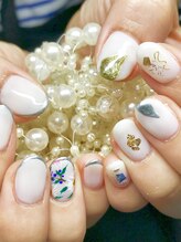 レジーナ(Regina)/ニュアンスネイル