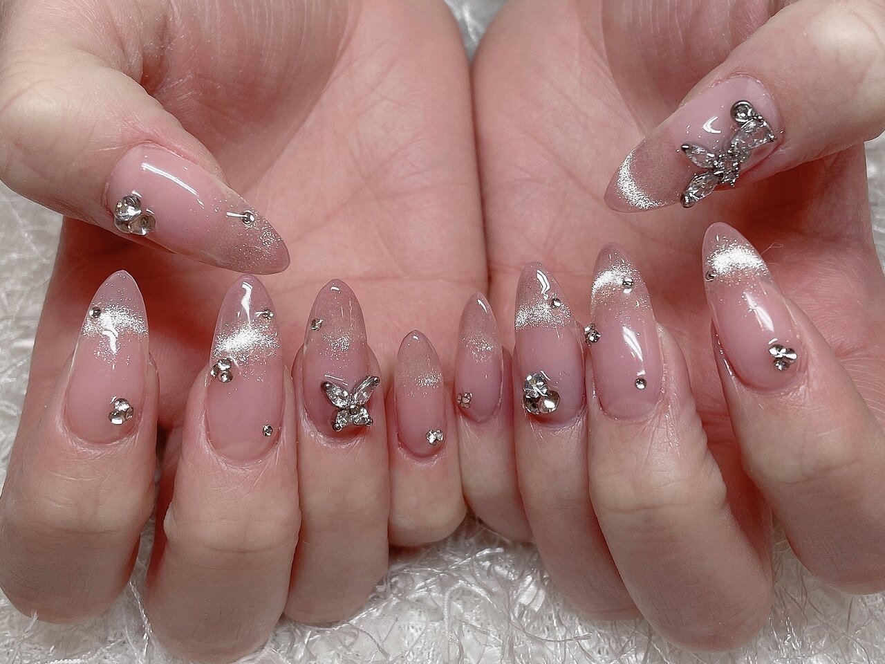 2026年冬トレンド】ストーン ロングのネイルデザイン集｜人気順｜336