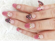 ネイリシャス(NAILICIOUS)/ガーリーな甘辛ネイル