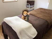 アン リオン(UN LiON)/施術ベッド