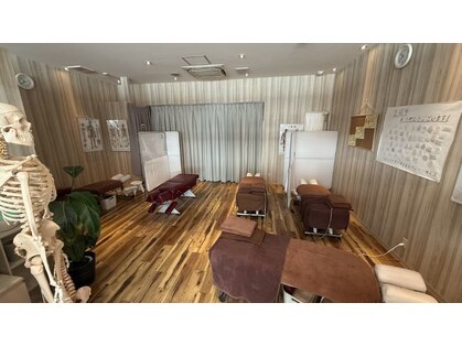 カラダファクトリー エミオ富士見台店の写真