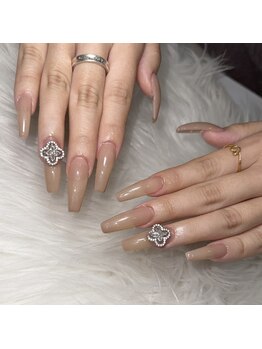 シェリ バイ ラズライト(Cherie By.Laslight)/