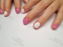 ネイルフロンティア 吉祥寺(NAIL FRONTIER)/[メンズネイル]白ピンク5480円～