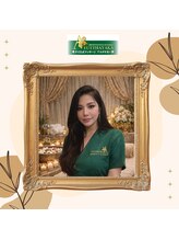 アユタヤカー Junko