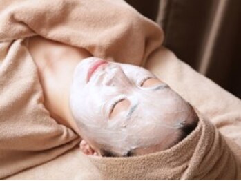 ザ フェース 淀屋橋店(THE FAITH)の写真/大人のニキビケアなら肌質改善専門のフェースで本気の改善を!毛穴洗浄+生コラ+銅ペプチド導入120分5500円◎