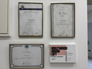 39 beauty salon.横浜関内【WAX脱毛/メンズ眉毛/水素吸入しながら】/JBWA Waxer /HOLLYWOOD BLOWLIFT