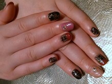 お花と編み上げシースルーネイル