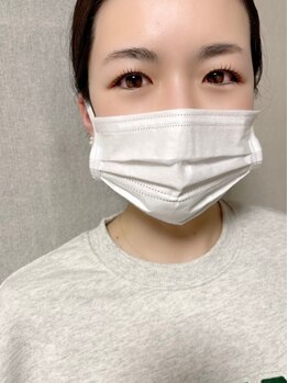 ビーアスール(Bi a soeurs)/まつ毛パーマ　ラッシュリフト