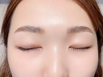 シル 明石(Cil)/まつげパーマ/眉毛アイブロウwax